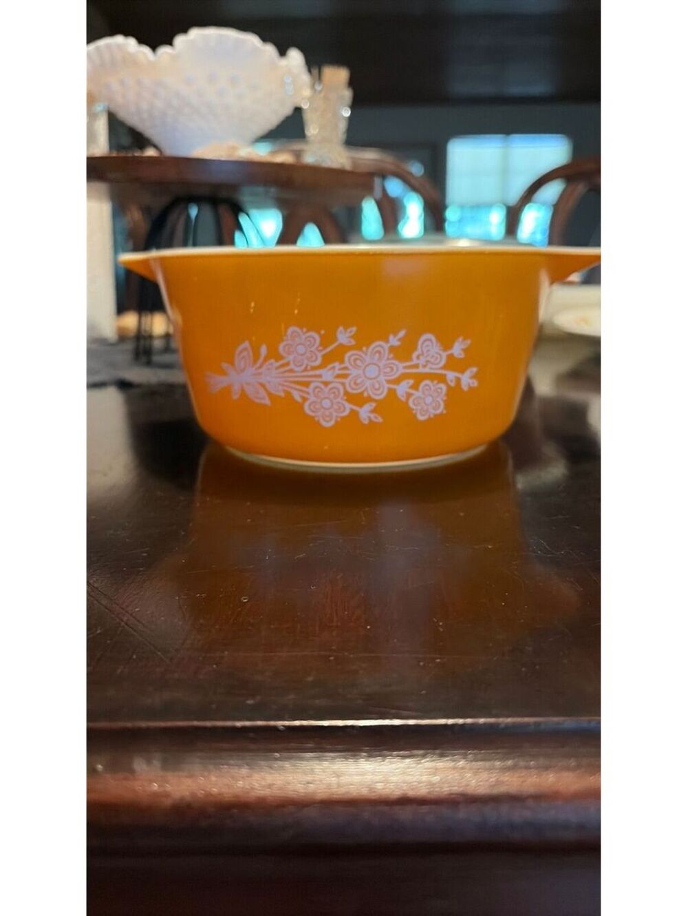 22.Vintage Pyrex 473 B Casserole Bowl Butterfly Happy Orange with Handles